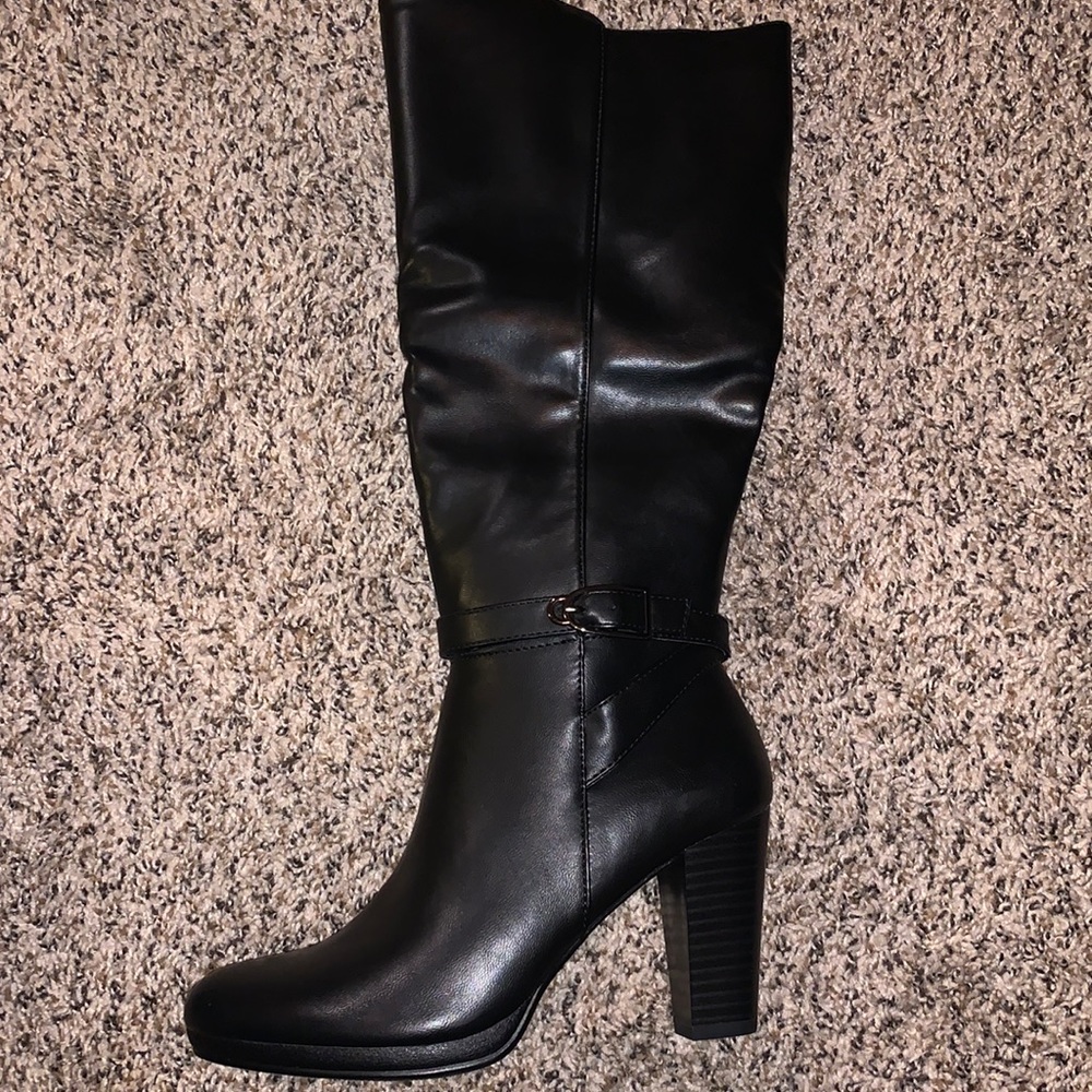 Black High Heel Boots